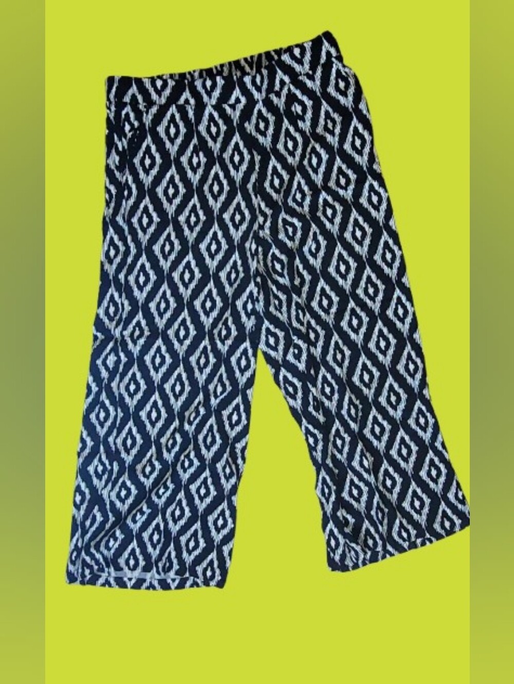 Black & White Geometric Patterned Elastic-Waist Wide Leg Palazzo Pants, Torrid 2